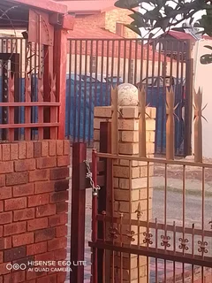 House - Ad posted by Inthiran Soobramoney