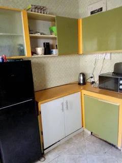 Mobeni heights 3 bedrooms house for sale With outbuilding 850000