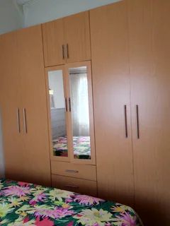 Shallcross close to ridge shopping centre 2, bedroom with outbuilding 580000