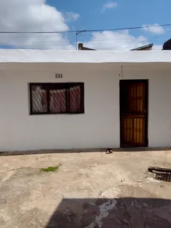 Chatsworth westcliffe  2 bedrooms with outbuilding 780000