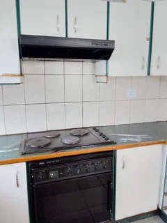 Chatsworth westcliffe  2 bedrooms with outbuilding 780000