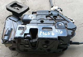 Vw Polo 6 L/F - Door lock
