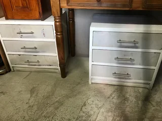 White bed side table x2