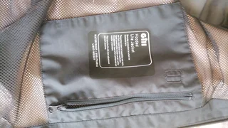 Gill hooded light jacket