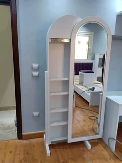 Dressing table