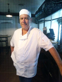 Qualified Chef looking for work