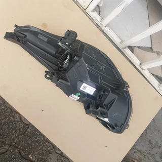 2018‐2020 Ford figo headlight is available for sale