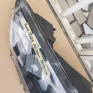 2021‐2023 Nissan magnite headlight available for sale