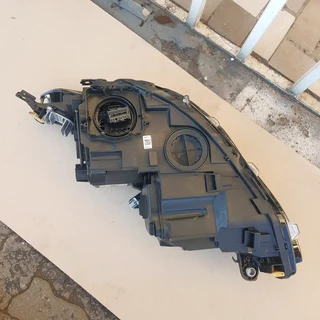 2022-2024 Vw Golf 8 GTI headlight available for sale