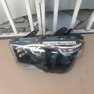 2018‐2023 Mahindra scorpion headlight available for sale