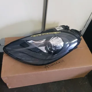 20172020 Porsche Cayenne 718 headlight available for sale