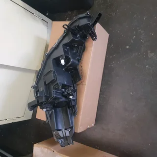 2021‐2023 Toyota COROLLA cross headlight available for sale