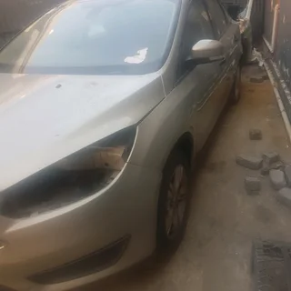 Ford focus available for stripping