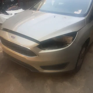 Ford focus available for stripping