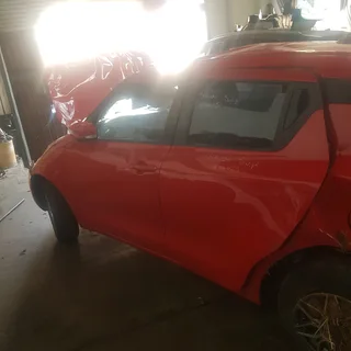 Suzuki swift available for stripping