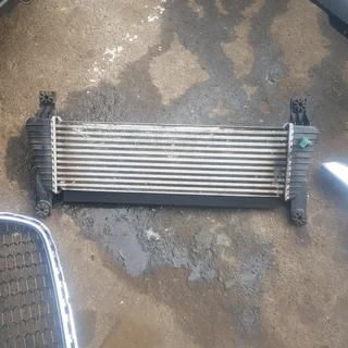 Ford mondeo turbo intercooler radiator available for sale