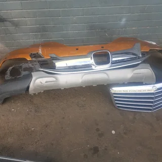 Mercedes Benz E class E350 front BUMPER available for sale