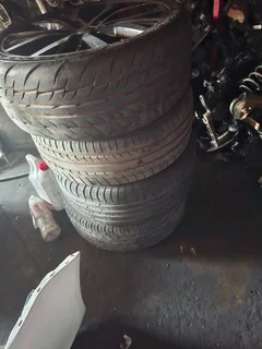 Complete tires for golf 7 available for sale
