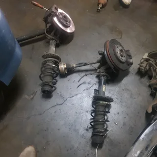 Polo VIVO hubs available for sale