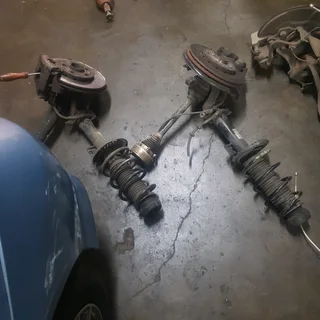 Polo VIVO hubs available for sale