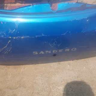 Renault sandero tailgate available for sale