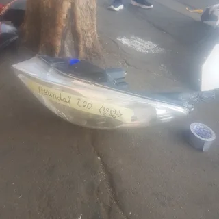 Hyundai i20 headlight available for sale