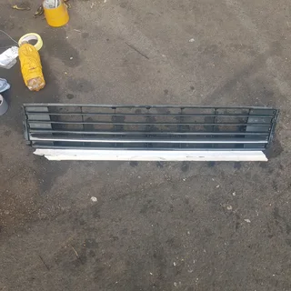 Volkswagen Passat B7 grill available for sale