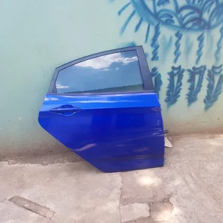 Hyundai Accent back doors right and left available for sale