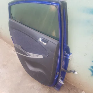 Hyundai Accent back doors right and left available for sale
