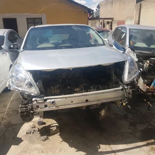 Nissan versa available for stripping