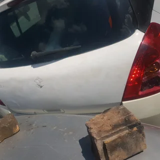 Suzuki swift available for stripping