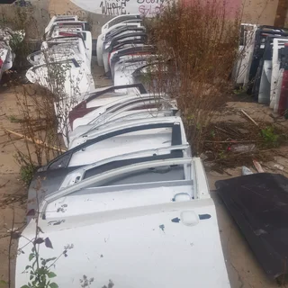 Doors available to sale for all cars