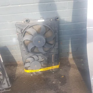 Jeep grand Cherokee fan available for sale