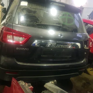 Suzuki vitara brezza available for stripping