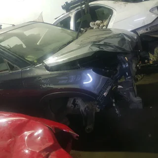 Suzuki vitara brezza available for stripping