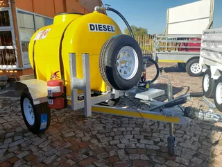 1000 Liter Diesel Bowser, plastic tank, Galvanized frame