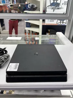 PS4 with 1 controller