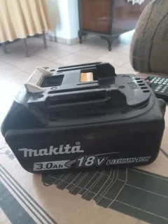 Makita Fast Charger