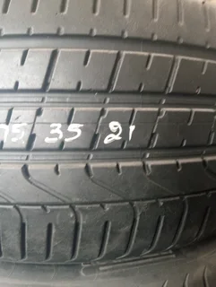 Two 315/35/21 pirelli p zero normal tyers 90%