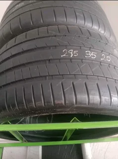 Two 295/35/20 Michelin pilot Super