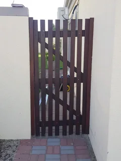 Nutec Gates And Fencing