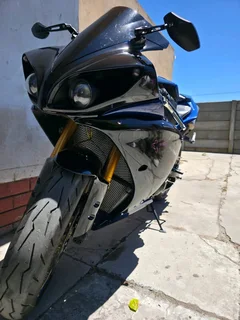 2010 Yamaha R1