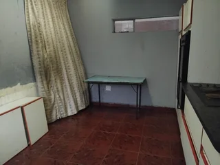 Flat - Ad posted by Errol Reddy