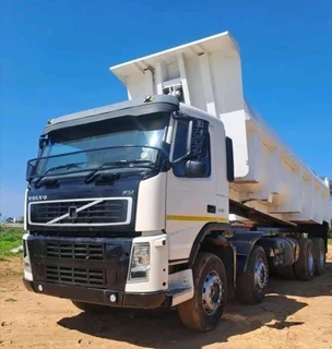 Volvo Fm9 340 Twinsteer 20cube Tipper Truck For Sale.