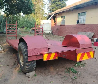 LOWBED TRAILER FOR SALE(perfect for bell loader)