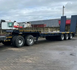 Hendred Stepdeck Lowbed Trailer For Sale