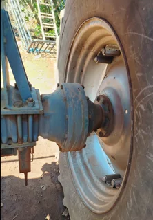 MASSEY FERGUSON 390 TRACTOR FOR SALE.