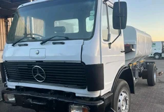Mercedes 1419 8000lt Water Tanker For Sale.