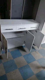 Kitchen cupboard