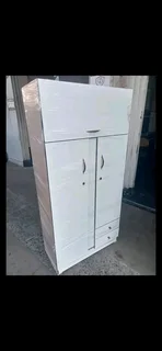2 door wardrobe